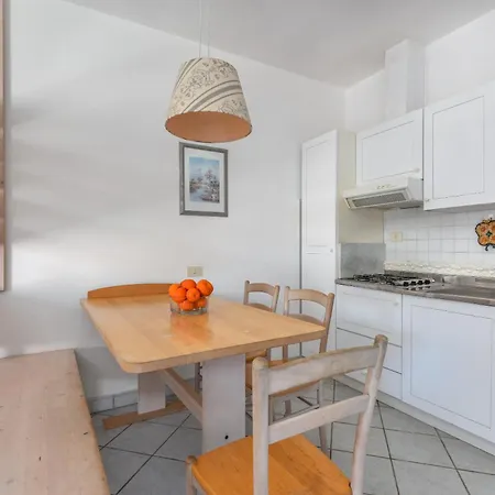 Apartment Dolores Pila (Livorno)