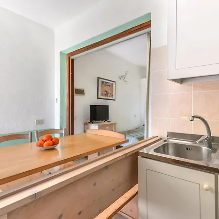 Dolores Apartment *