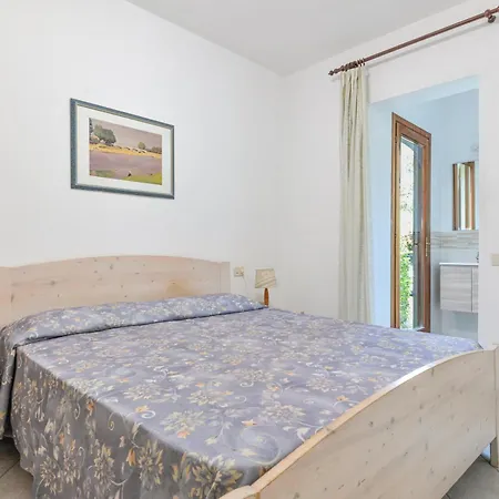 Dolores Apartment